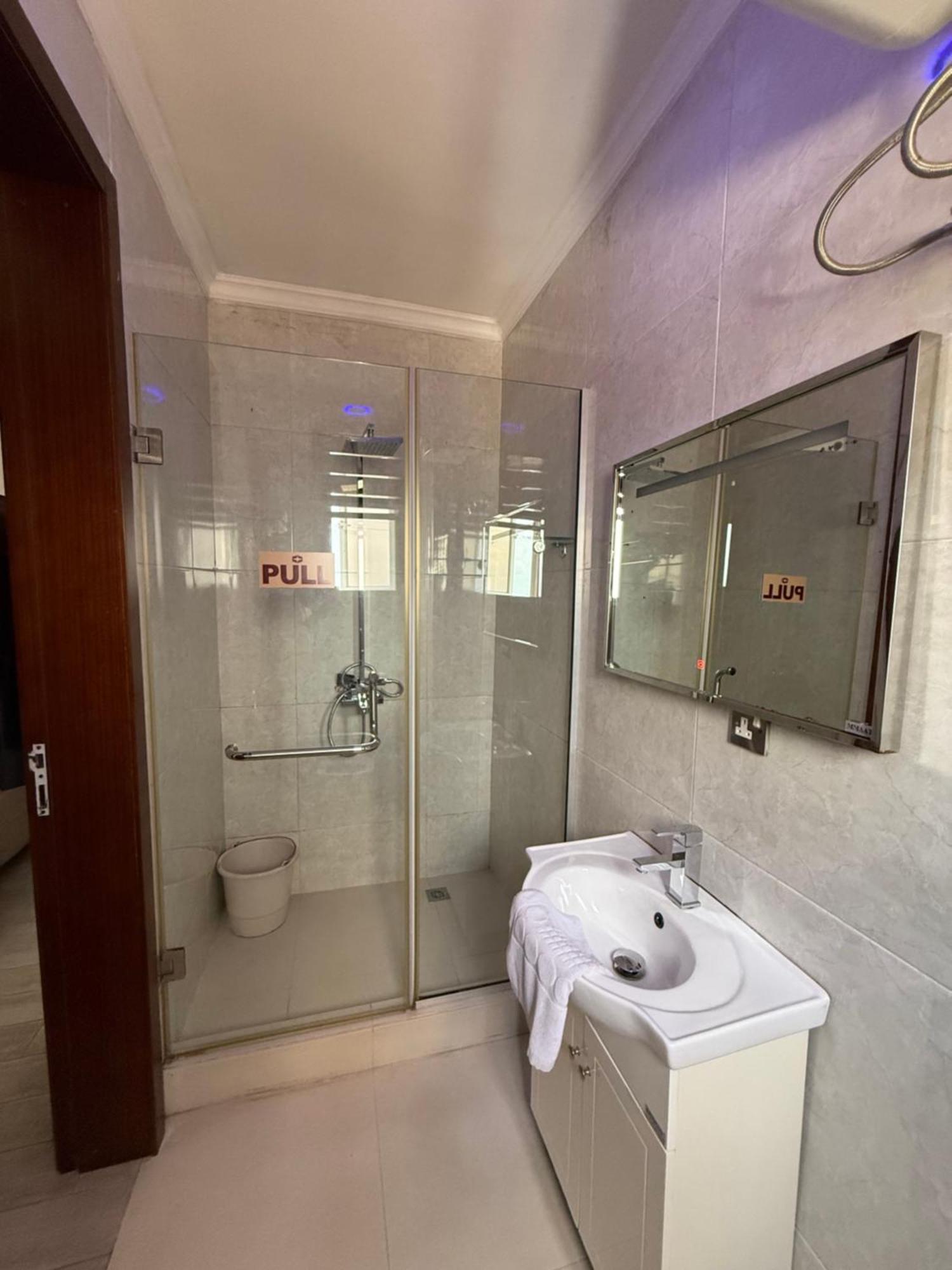 Presken Luxury Apartments Lagos Eksteriør bilde