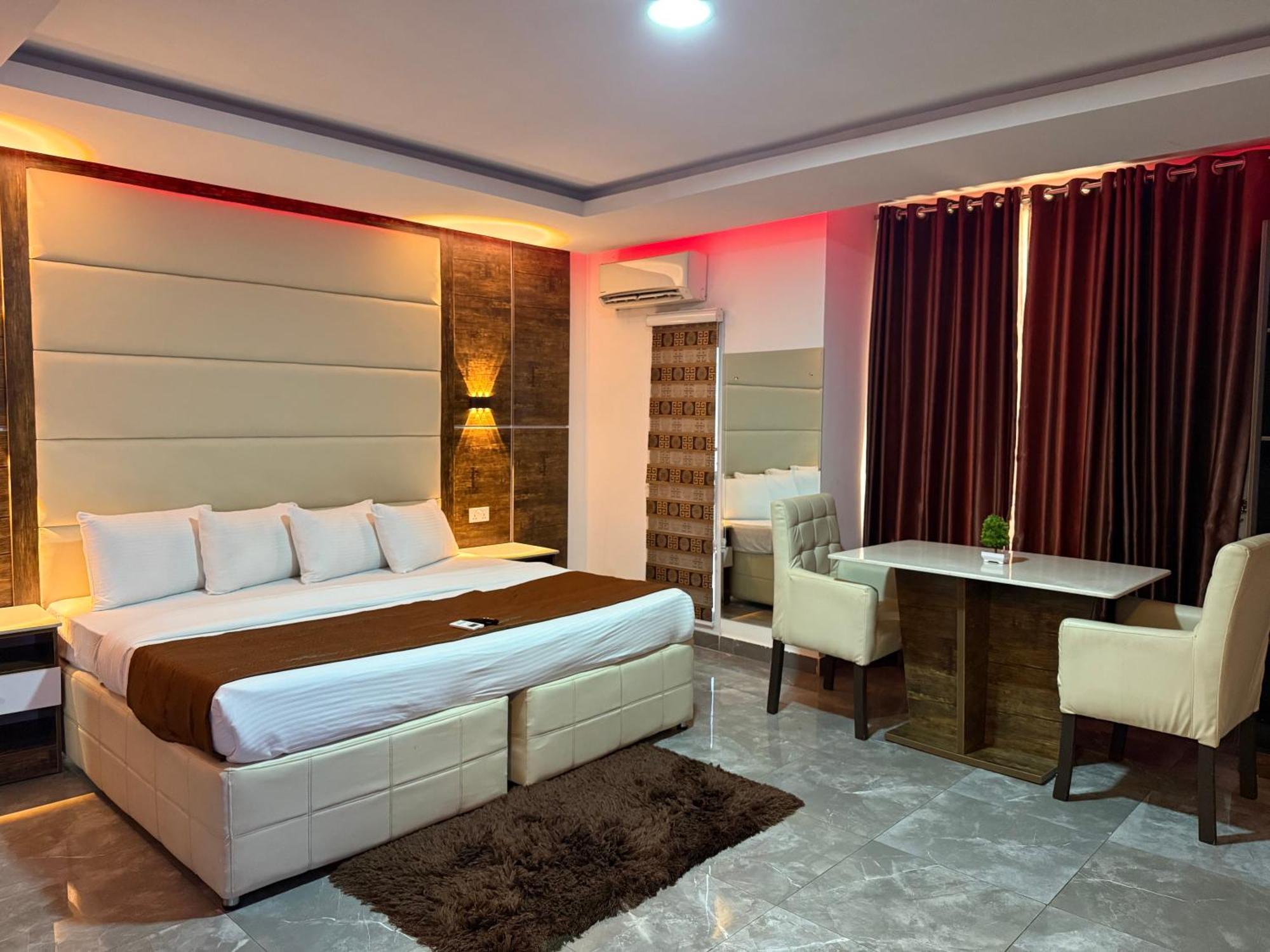 Presken Luxury Apartments Lagos Eksteriør bilde